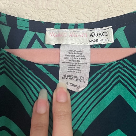 A’GACI Chevron Mixed Design Top - Picture 3 of 3